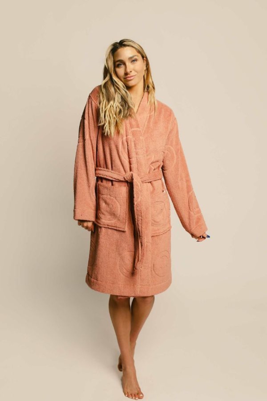 Happy Place Poolside Smiley Terry Bath Robe | Terra Cotta Best