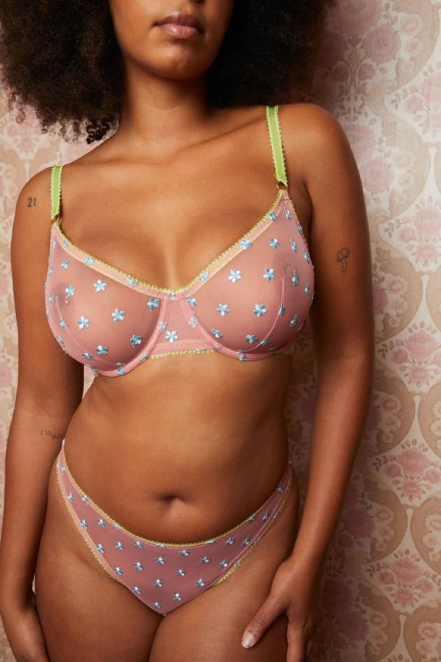 Dora Larsen Jaime Embroidered Underwire Bra | Pale Rose Wholesale