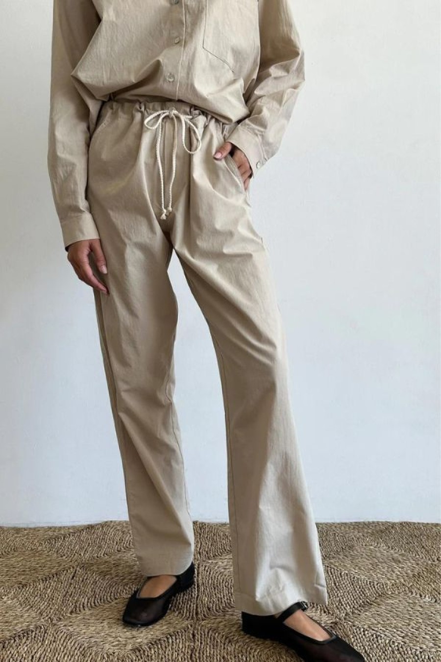 Donni Sandwash Painter Pant | Dune Wholesale