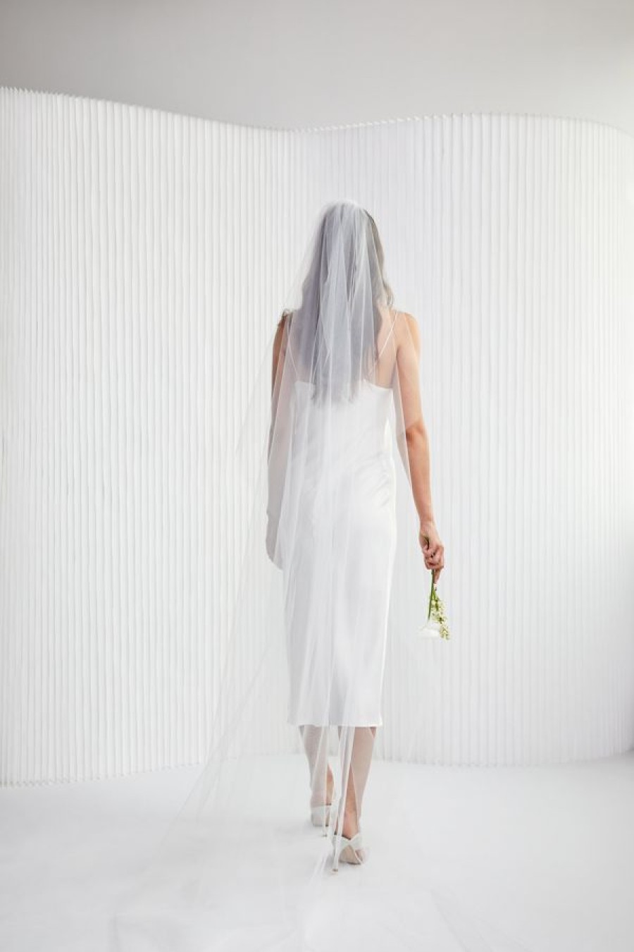 Loversland Bridal Chapel Long Veil New