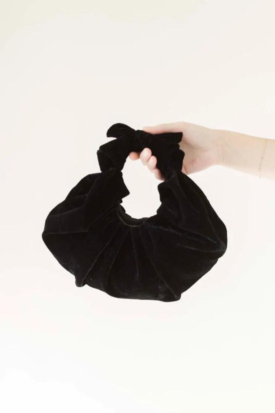 A Bronze Age Kiku Croissant Bag | Black Velvet Best